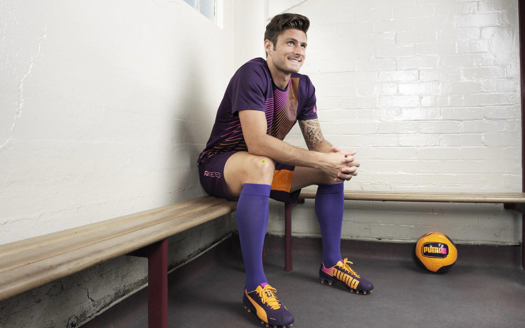 iG电竞传奇，从上古豪门到世界冠军的征程